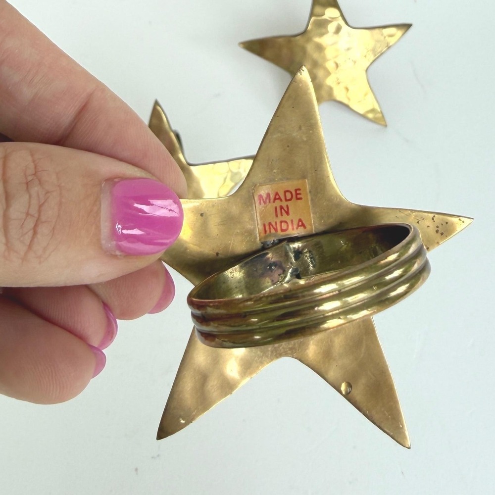 Vintage Hammered Brass Star Napkin Rings Set of 4 Made in India Celestial Decor - Picture 7 of 8
